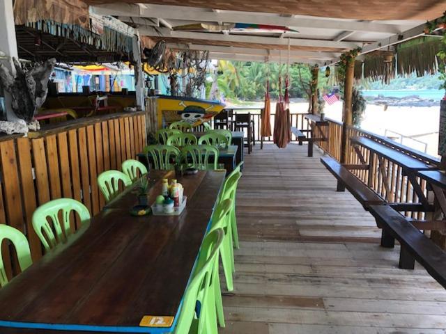 Beach Shack Chalet - Garden View Aframe Big Unit Kampong Juara Luaran gambar