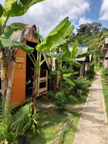 Beach Shack Chalet - Garden View Aframe Big Unit Kampong Juara Luaran gambar